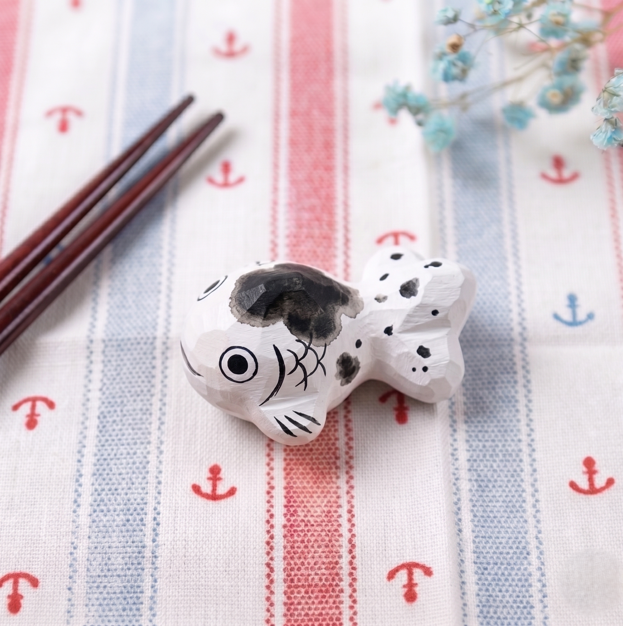 Set of 3 Fish DIY Paint Kit | Wood PLA Fish Figurines to Paint | Ocean Animal Craft Kit | Paint Your Own Fish