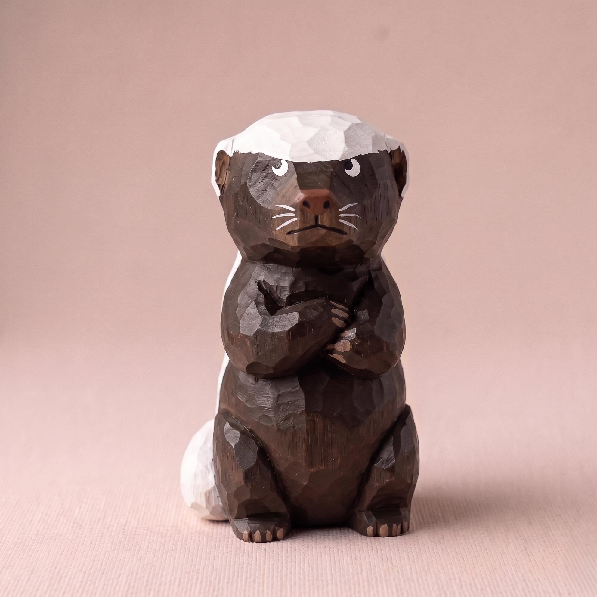 Honey Badger DIY Paint Kit | Wood PLA Figurine To Decor | Wildlife Animal Craft | Paint Your Own Animal